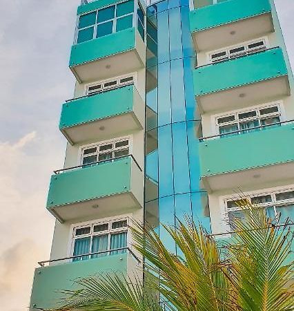 Acacia Beach Hotel Hulhumale Exterior photo