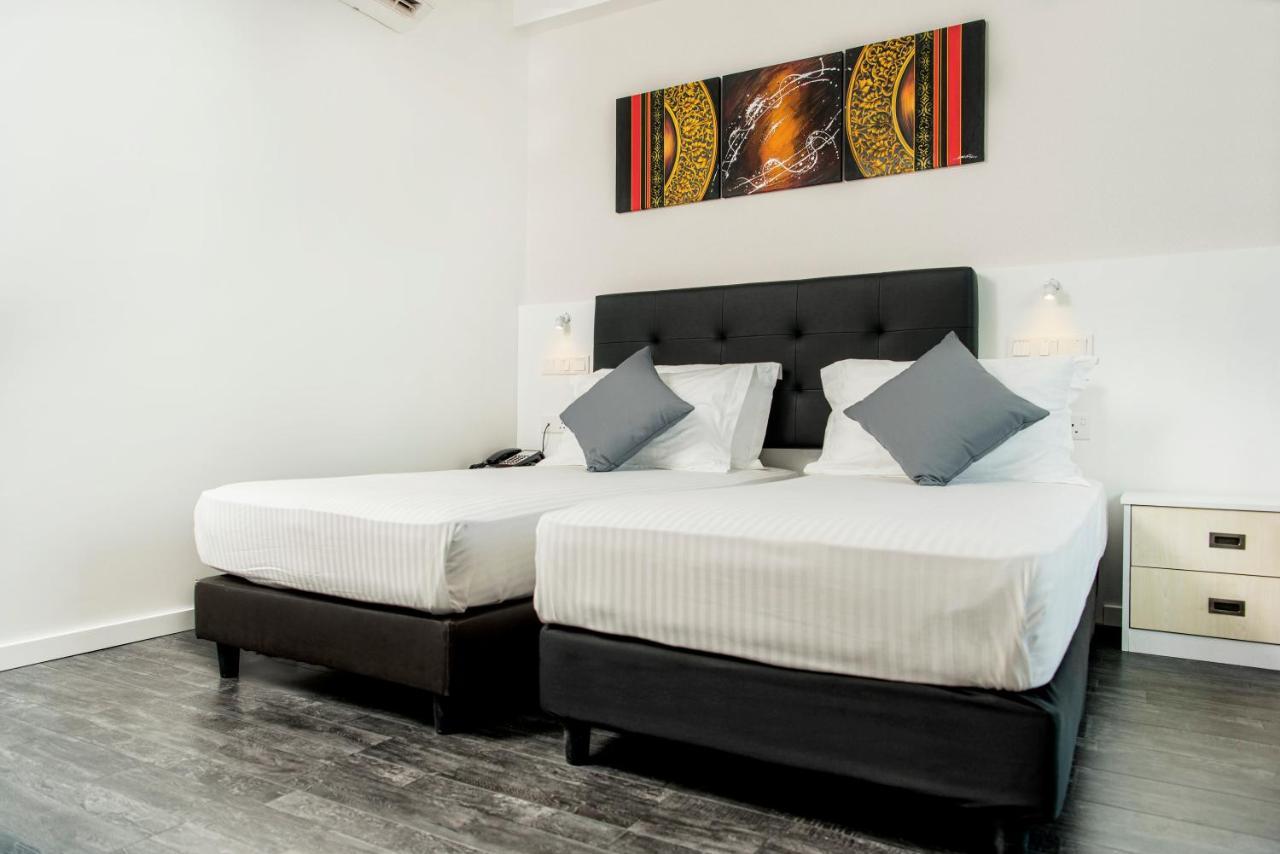 Acacia Beach Hotel Hulhumale Exterior photo